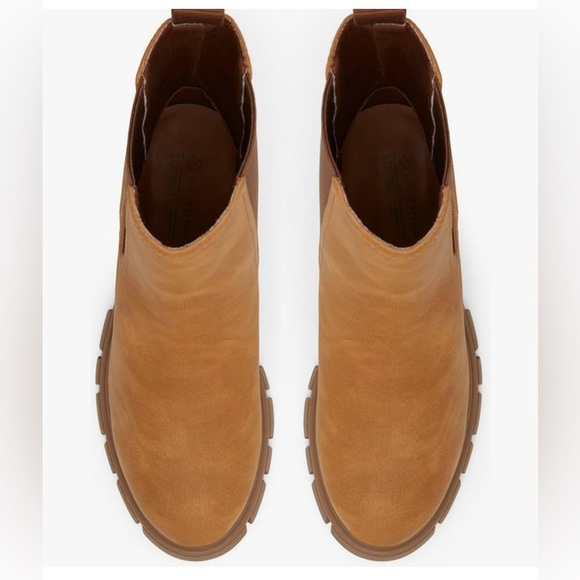 Like-New Call It Spring Tan Ankle Boots – Size 8.5! - Picture 2 of 13